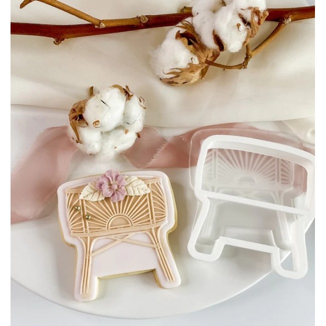 Letto in rattan + stampino per biscotti