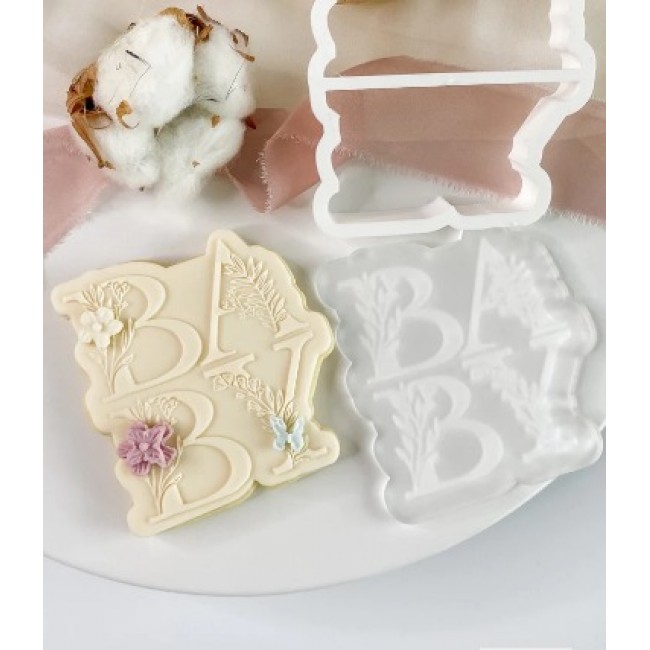 Stampo per biscotto Baby floreale + tagliabiscotti Stampo per biscotto Baby floreale + tagliabiscotti