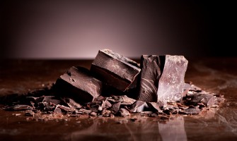 Cioccolato fondente: tra miti da sfatare e benefici per la salute