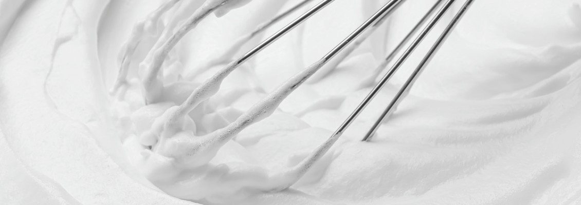 Come montare la panna con idee e consigli per non sbagliare