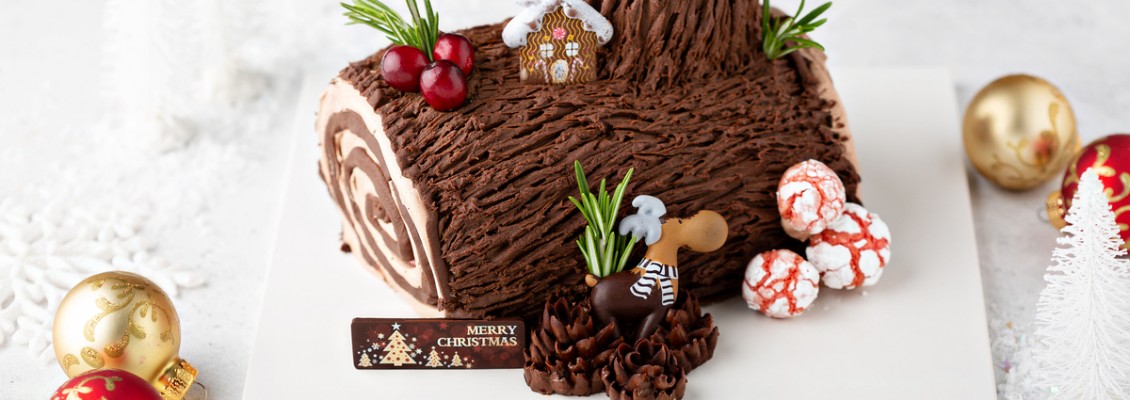 La storia del tronchetto di Natale dalla legna del camino alla tavola imbandita