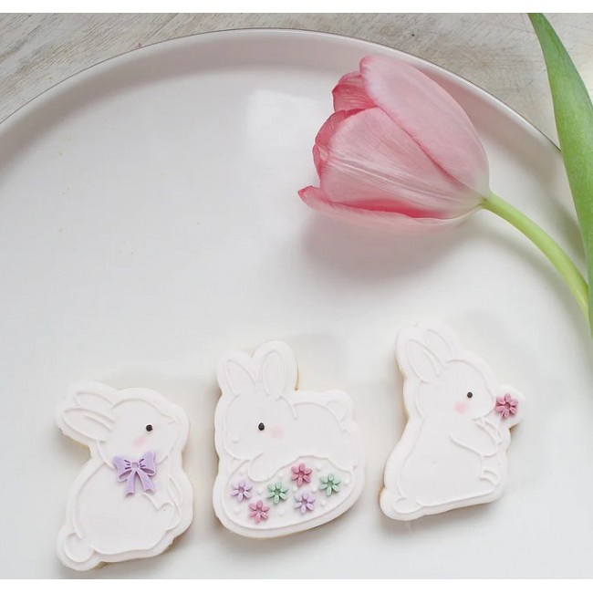 Taglia biscotti + timbro Trio pasquale